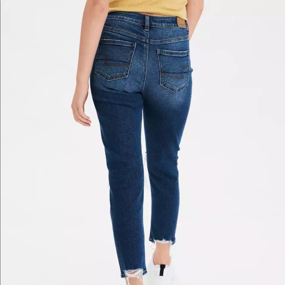 NWOT American Eagle Mom jeans - Picture 2 of 10